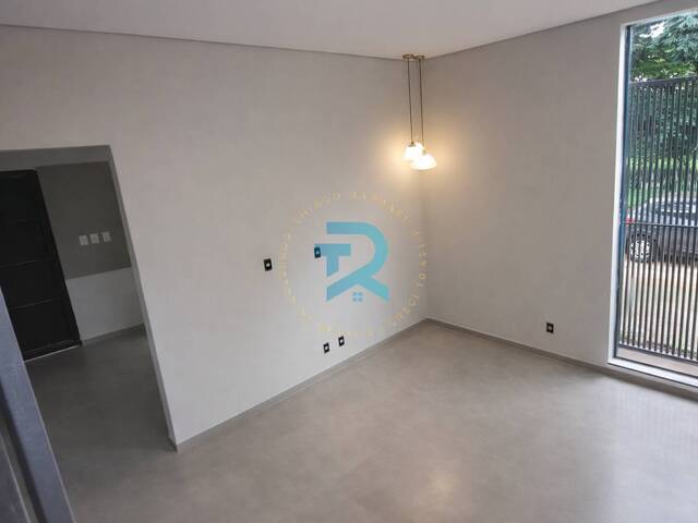 Casa para Venda em Dourados - 2