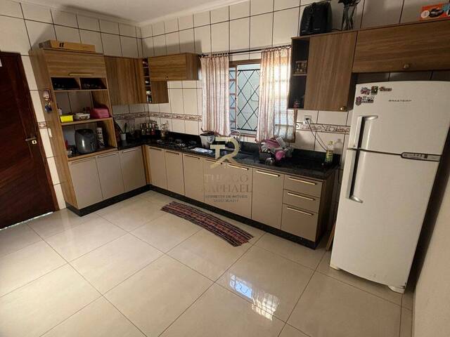 Casa para Venda em Dourados - 2