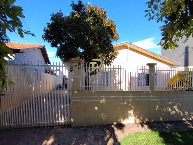 Casa para Venda em Dourados - 2