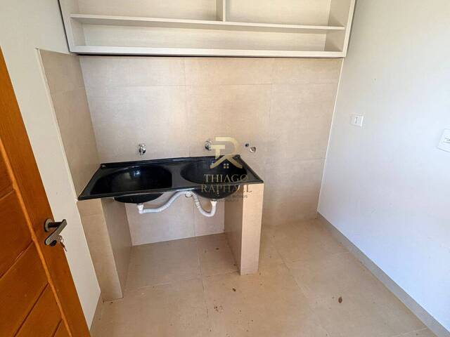 Casa para Venda em Dourados - 2