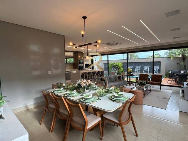 Sobrado para Venda em Dourados - 4