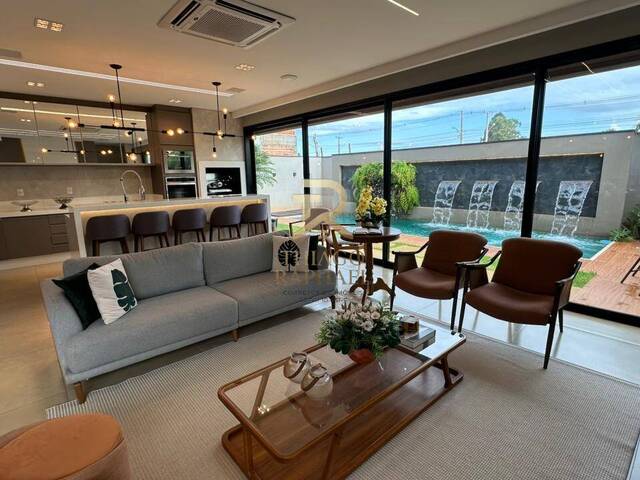 Sobrado para Venda em Dourados - 5