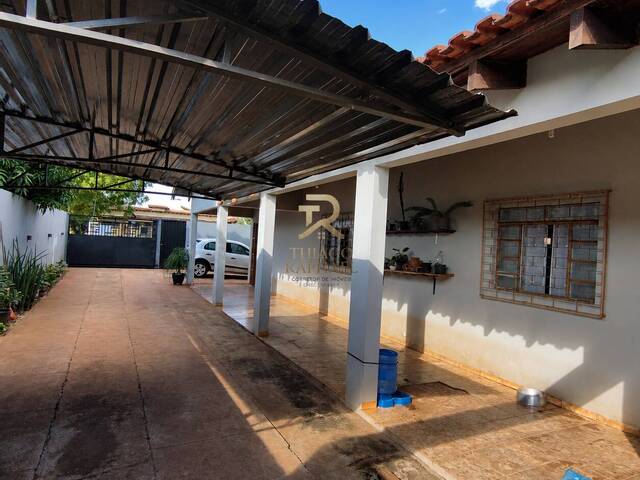 #320 - Casa para Venda em Dourados - MS - 2
