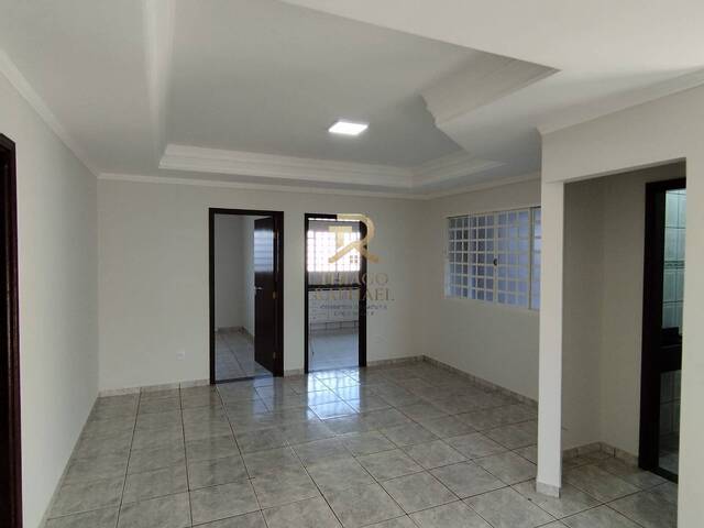 #473 - Casa para Venda em Dourados - MS - 2