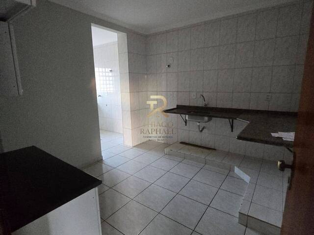 Apartamento para Venda em Dourados - 4
